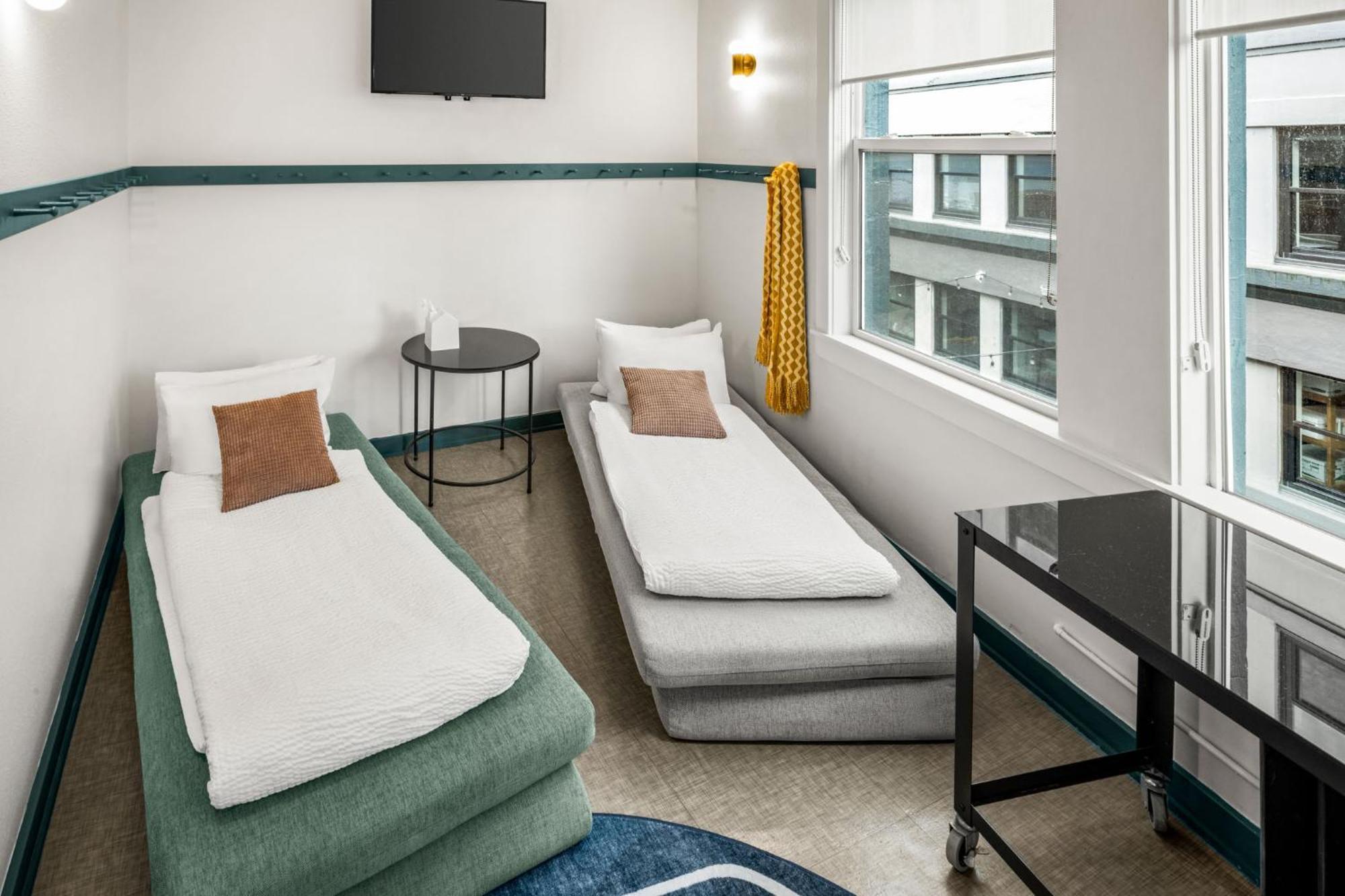 Silverbow Inn & Suites จูโน ภายนอก รูปภาพ